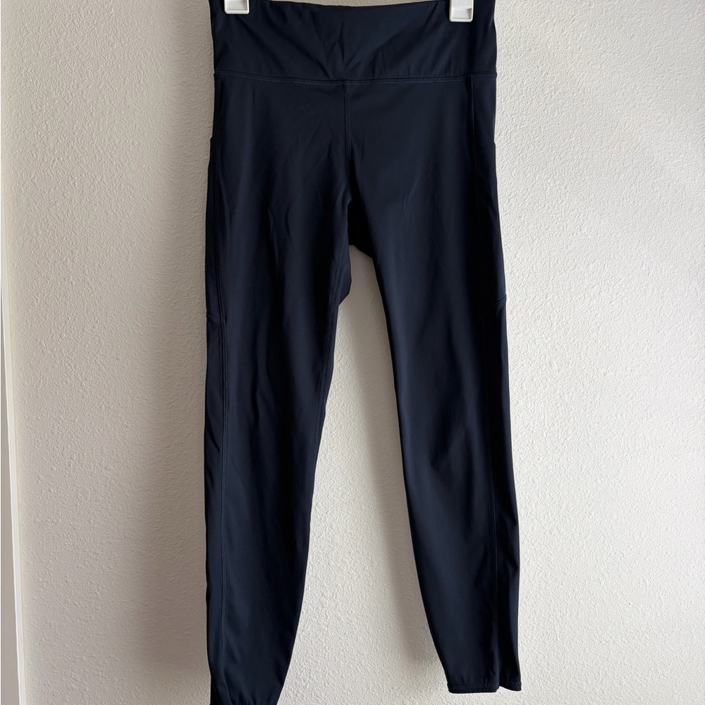 Vuori Navy High-Rise Performance Leggings